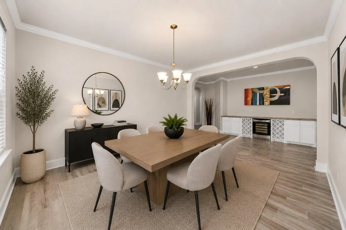 Photo of 143 W Wading Pond Circle