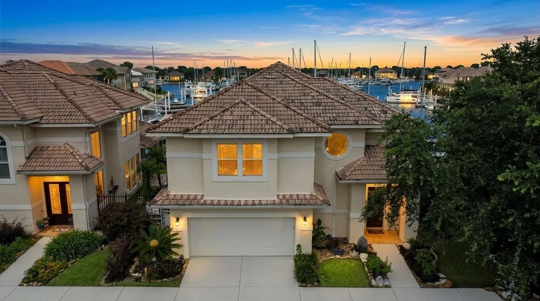 Photo of 411 Harborside Way