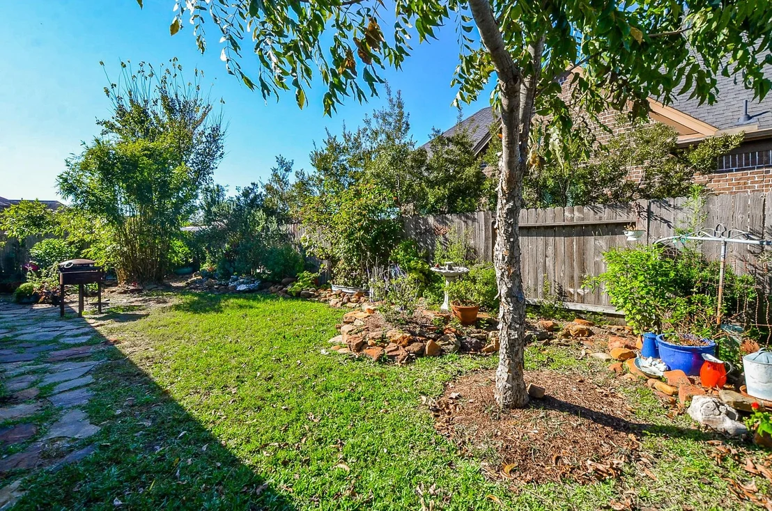 Photo of 19014 Balcones Pine Street