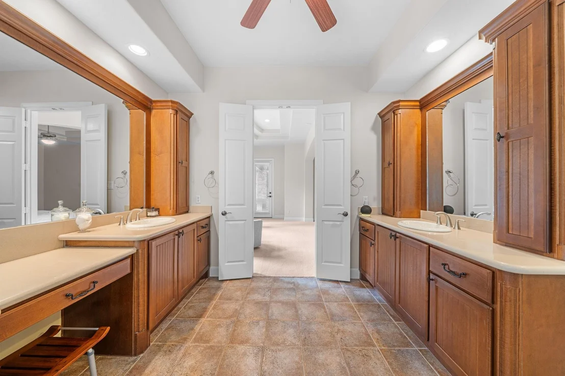Photo of 3922 Waterbend Cove