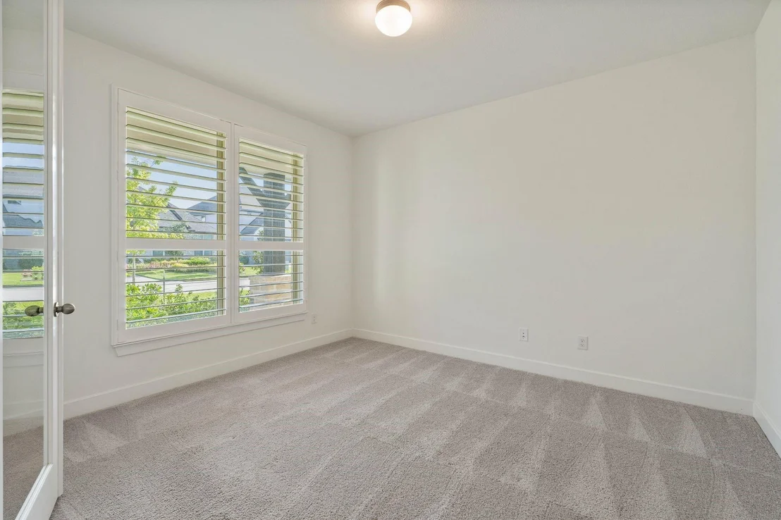 Photo of 1025 Mission River Drive