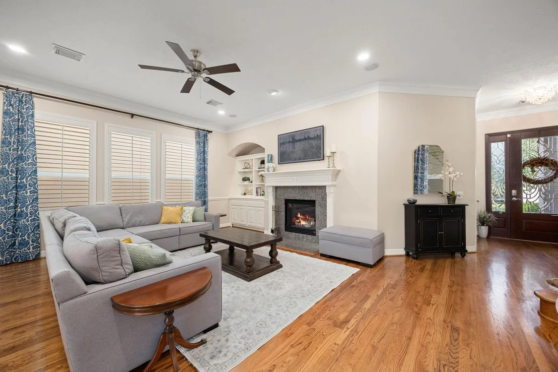 Photo of 137 White Drive