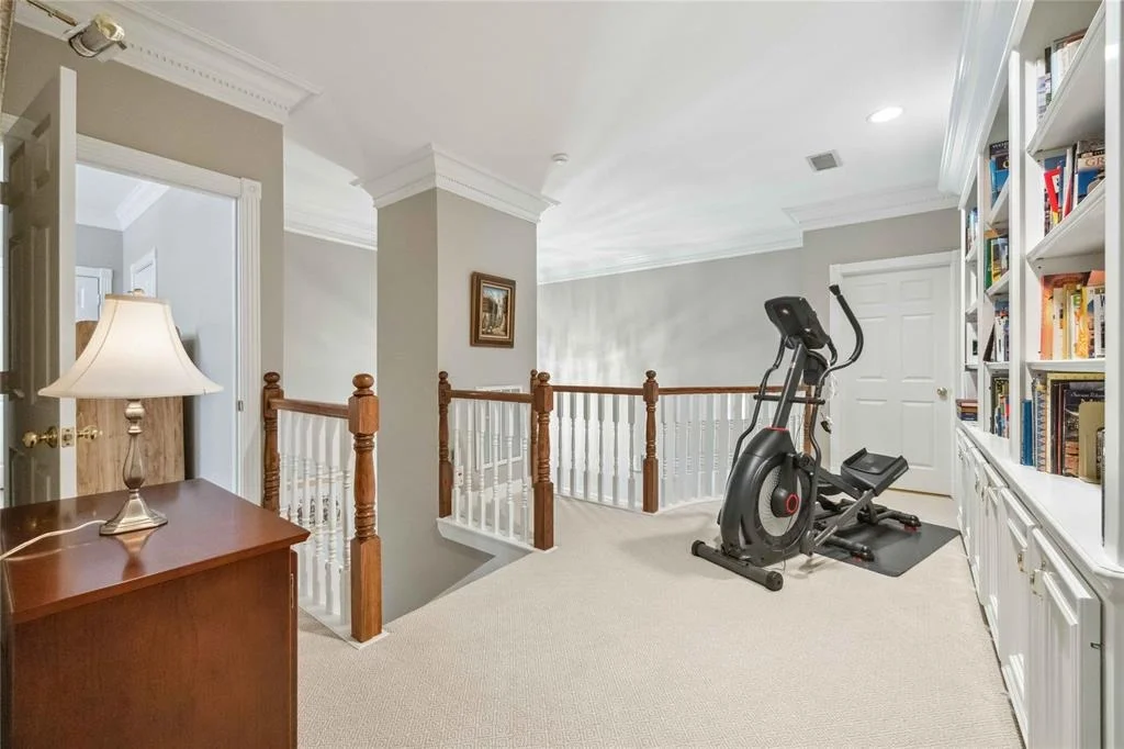 Photo of 34 Somerset Pond Place