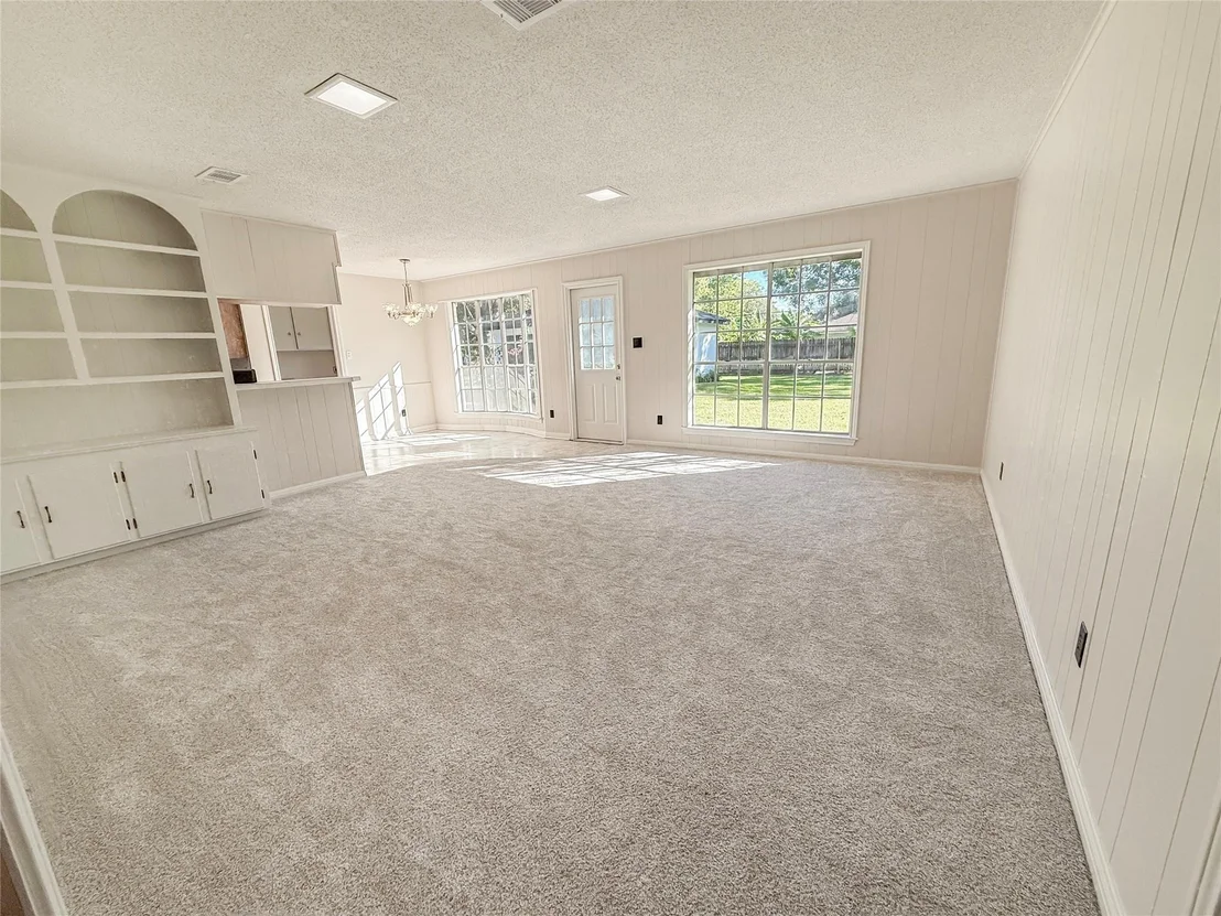 Photo of 104 Iris Street