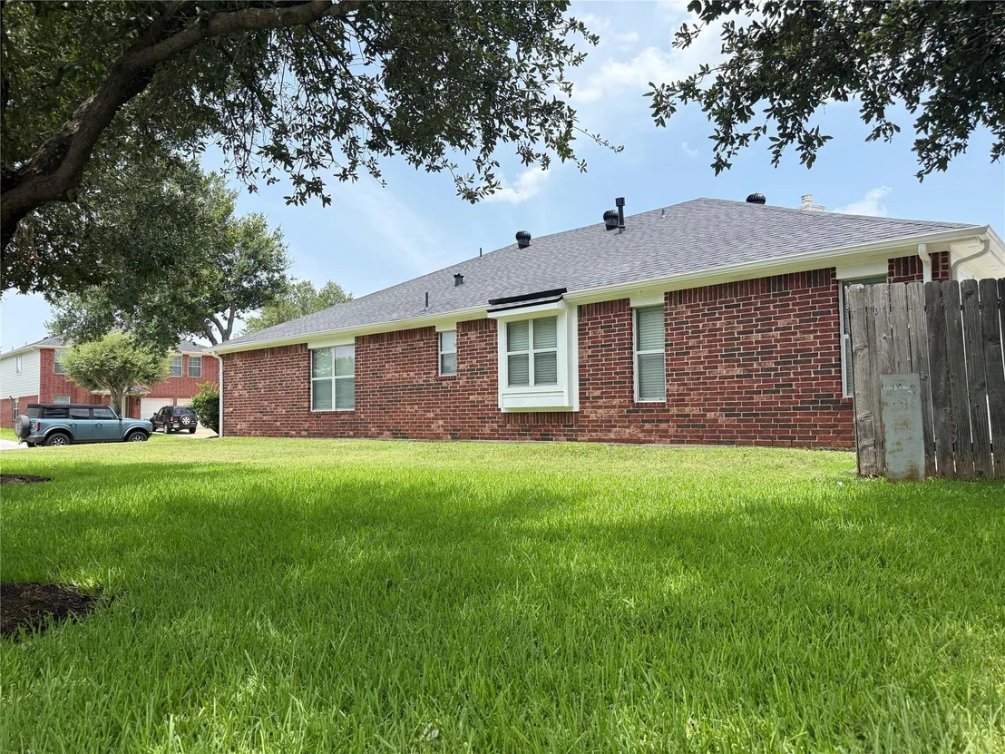 Photo of 10002 Noisy Waters Dr Drive