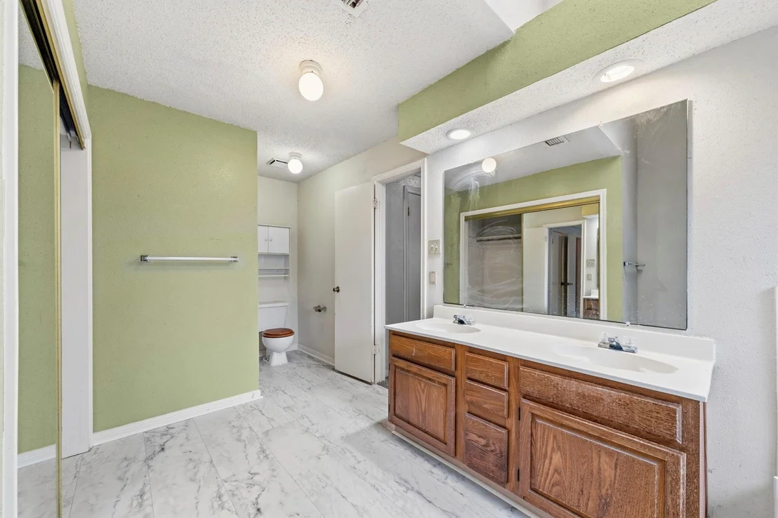 Photo of 1139 Saint John Drive