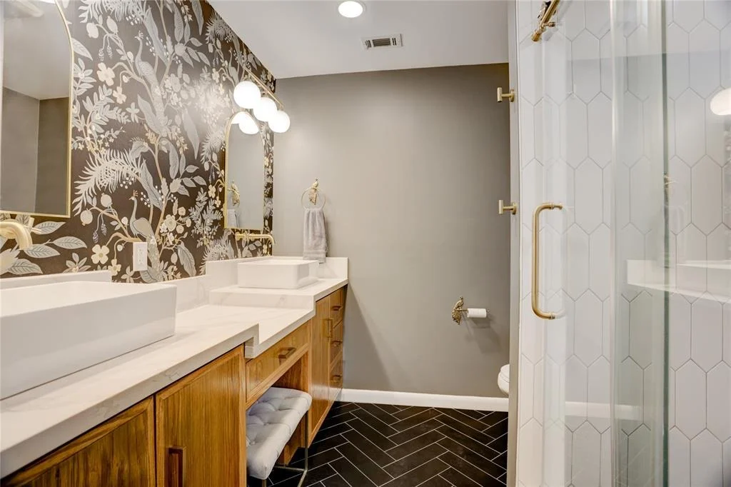 Photo of 5106 Hialeah Drive