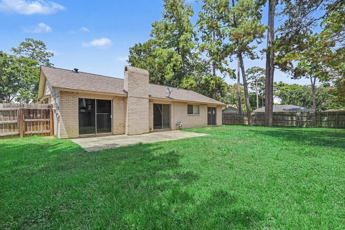 Photo of 9403 Kilrenny Drive