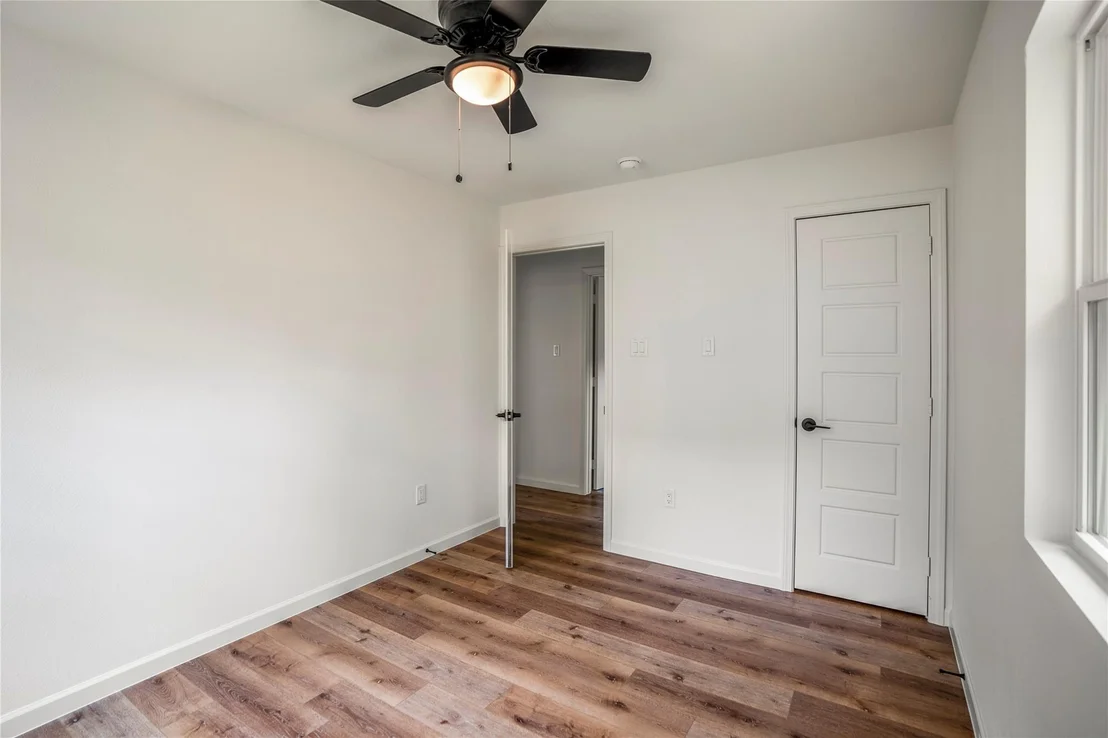 Photo of 3923 Alsace Street