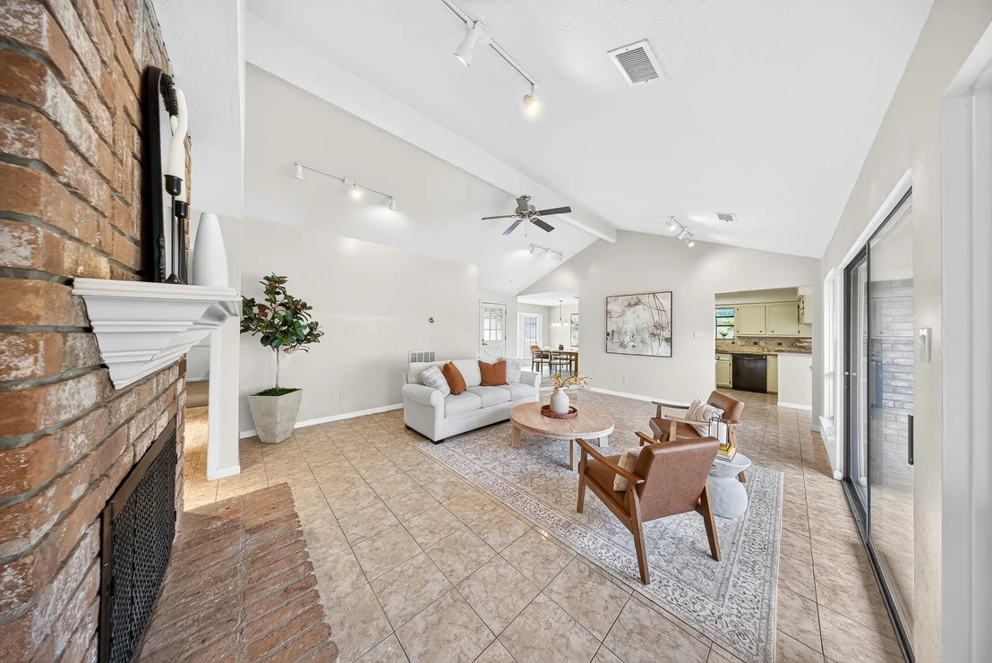 Photo of 9014 Arlington Forest Drive