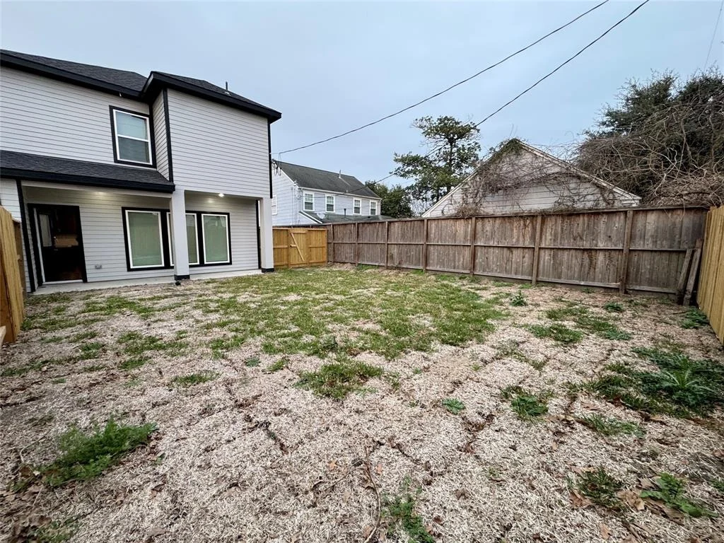 Photo of Unit AB at 3706 Eagle Street