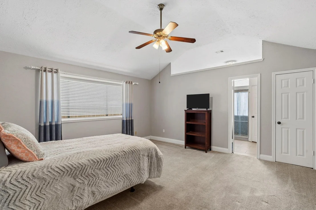 Photo of 2437 Willow Bend Drive