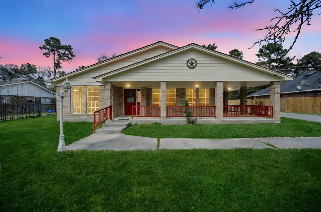 Photo of 23243 Laura Lane