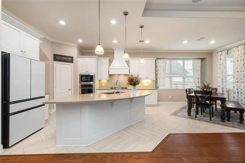 Photo of 523 Rolling Brook Lane