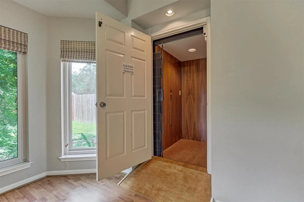 Photo of 21003 Meadowhill Drive