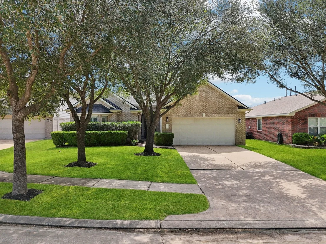 Photo of 14710 Timber Cliff Lane