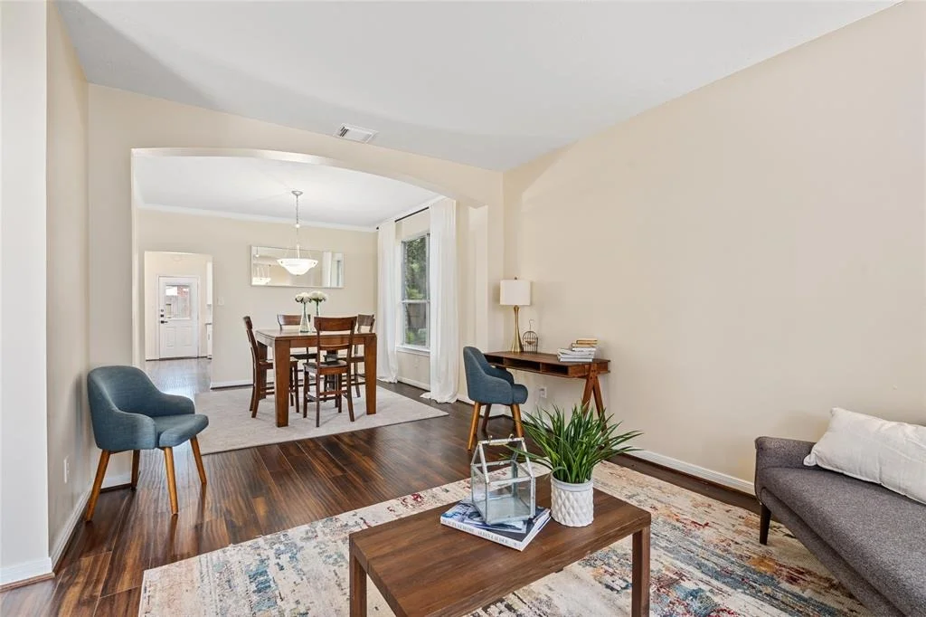 Photo of 20235 Black Canyon Drive