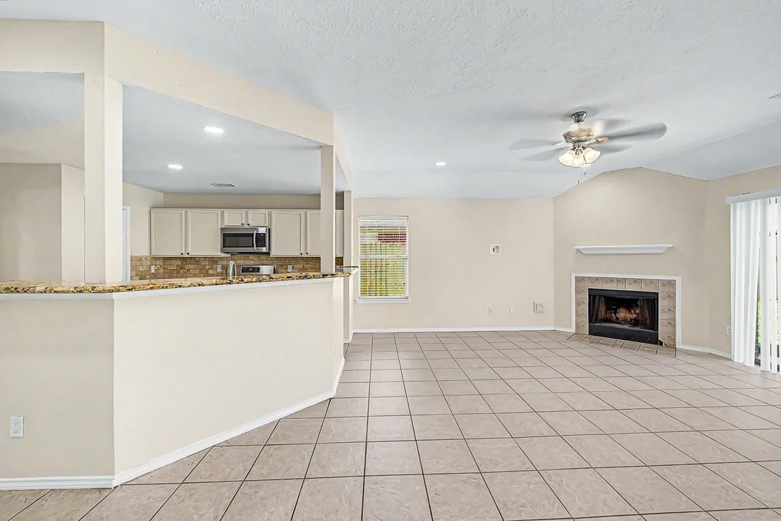 Photo of 6375 Crossway Drive