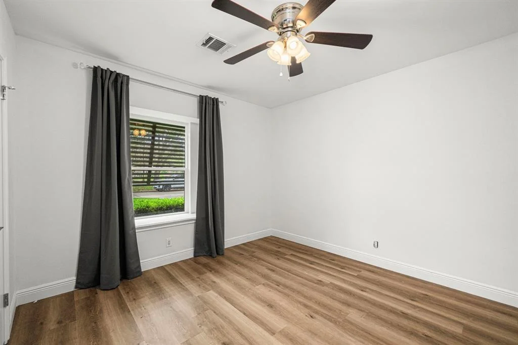 Photo of 1427 Oak Stream Drive