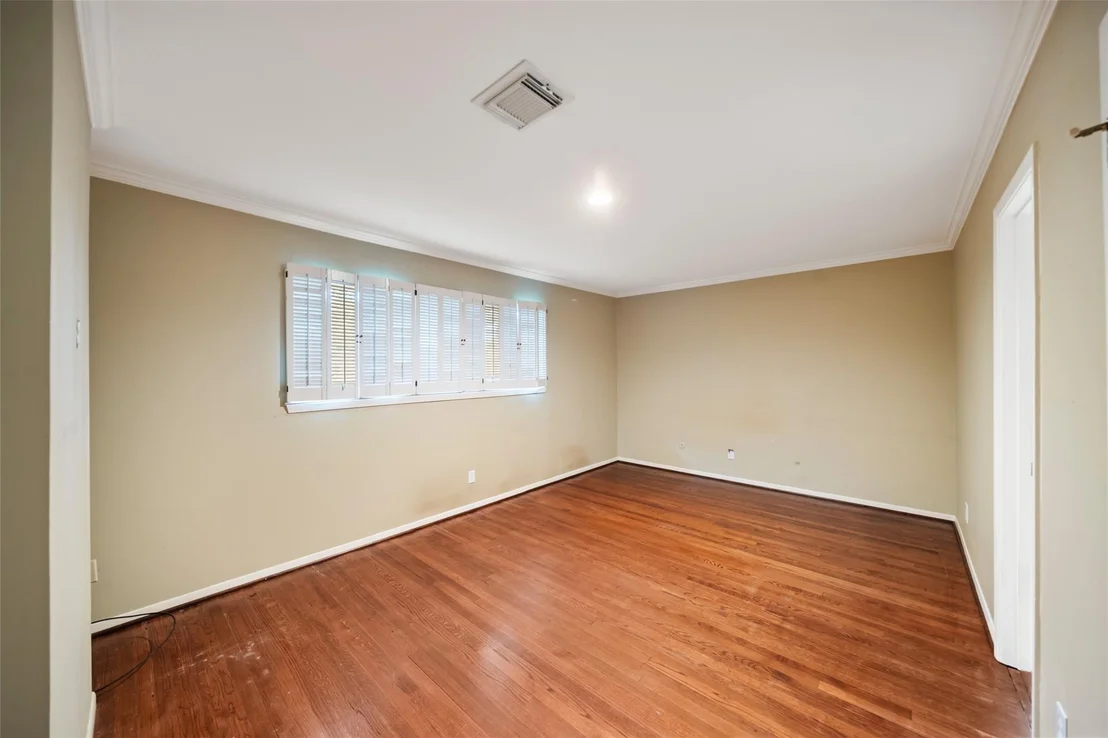 Photo of 6918 Pine Grove Drive