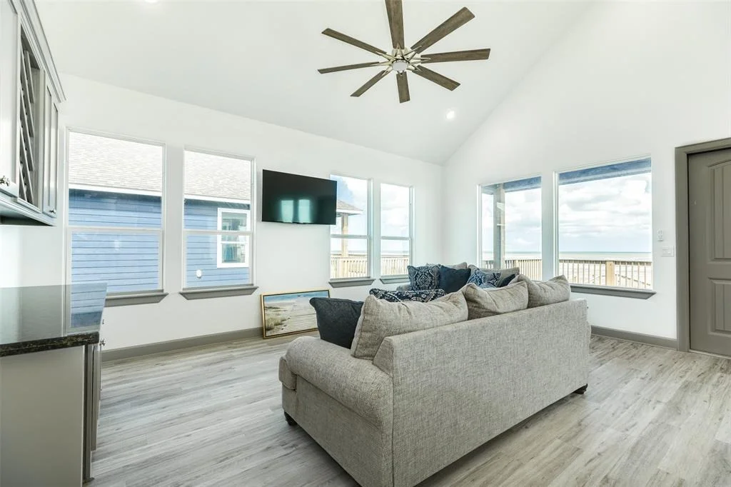 Photo of 4831 Bluewater Drive