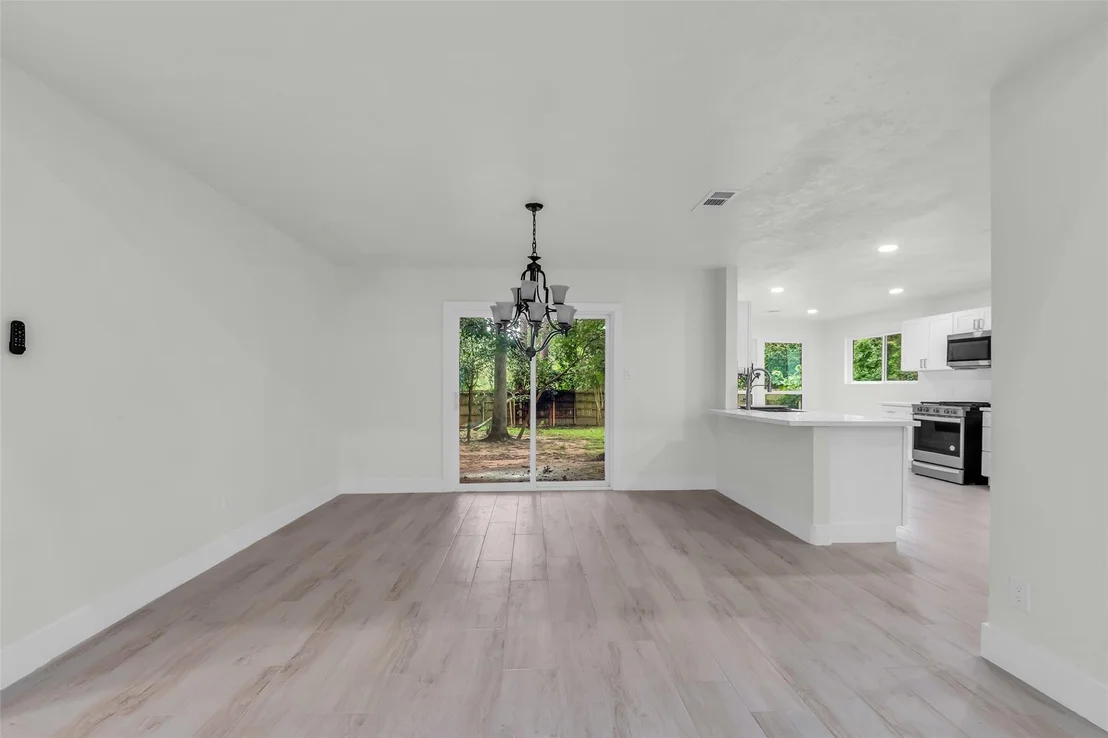 Photo of 1602 Pine Oak Drive