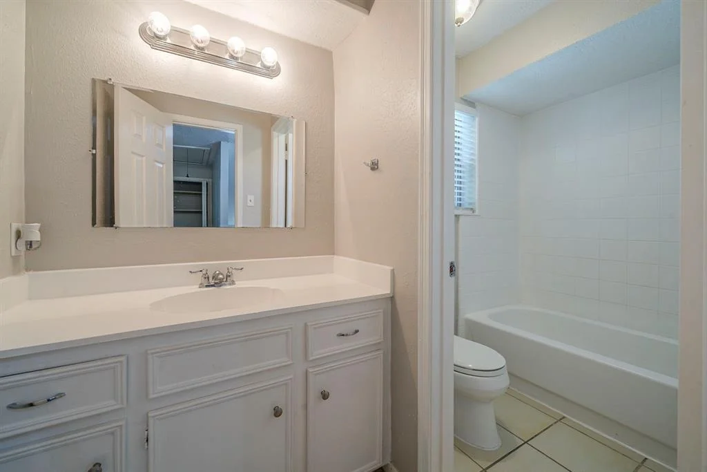 Photo of 7914 Annola Lane