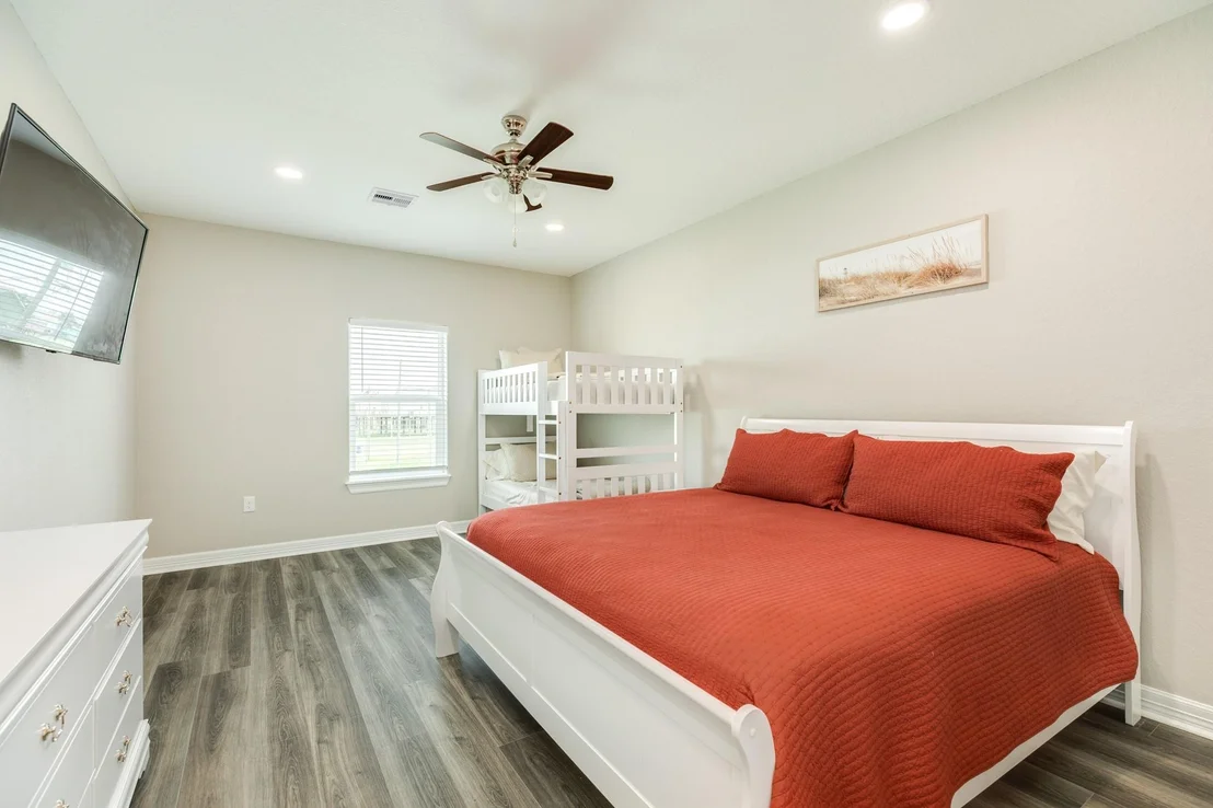 Photo of 524 Thunder Road