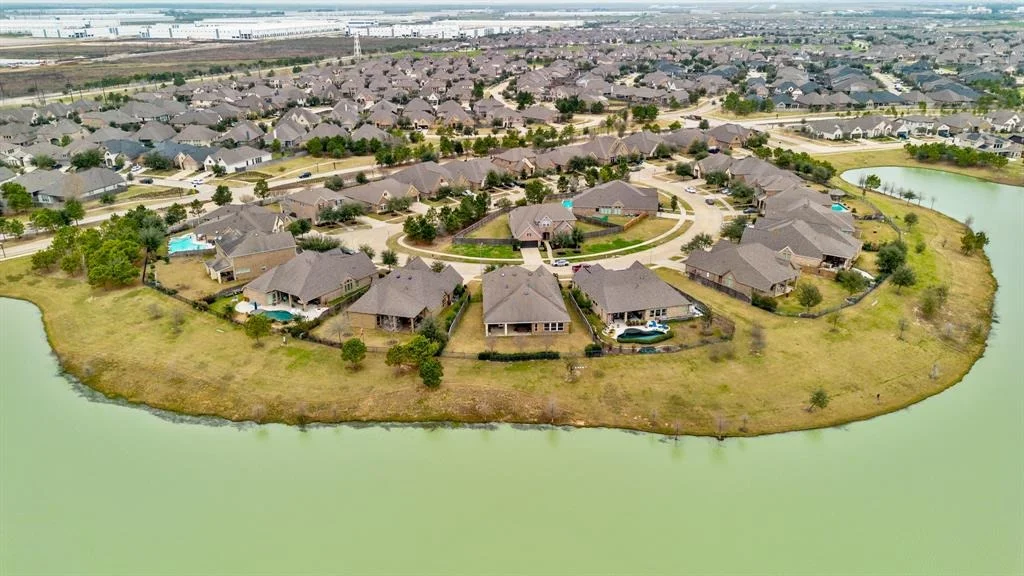 Photo of 2431 Juniper Bend