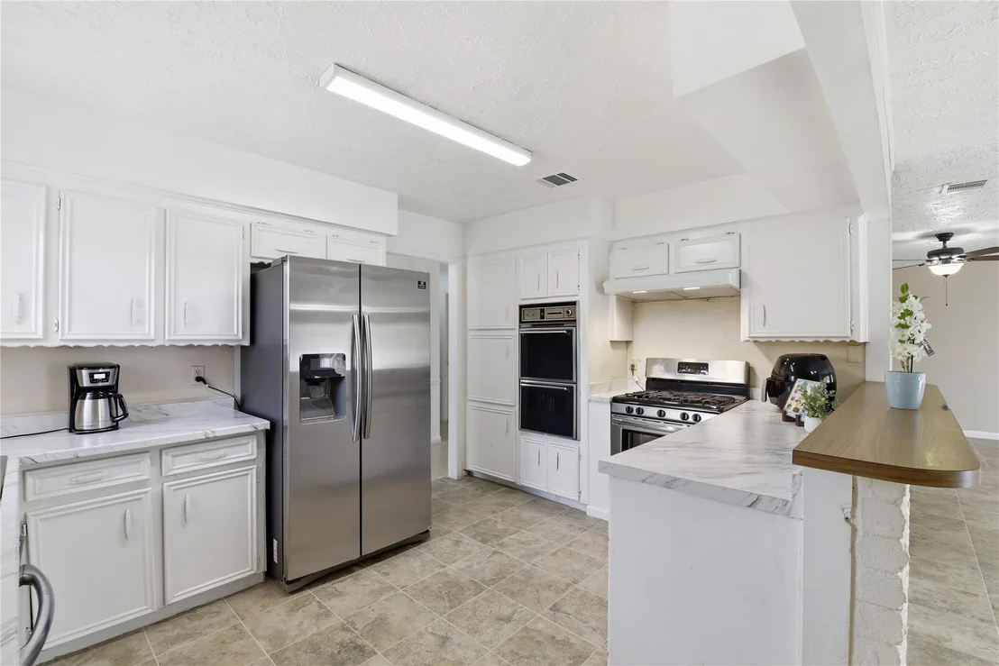 Photo of 9211 Benning Drive