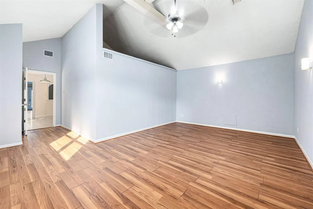 Photo of 1727 Oakwell Lane