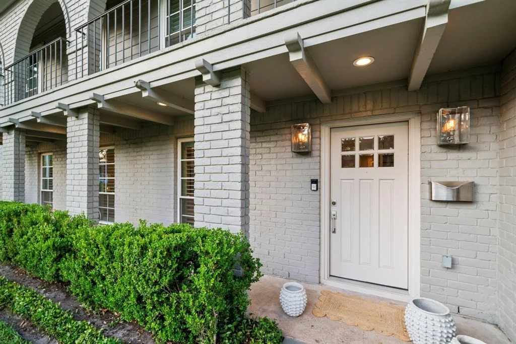 Photo of 14426 Twisted Oak Lane