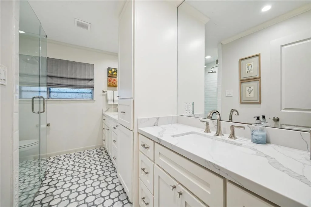 Photo of 10051 Olympia Drive