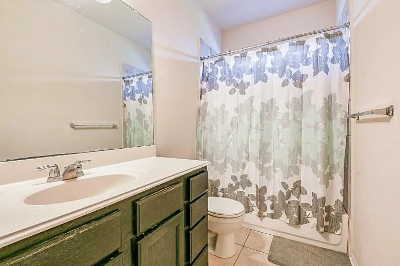 Photo of 4134 Loft Square Place