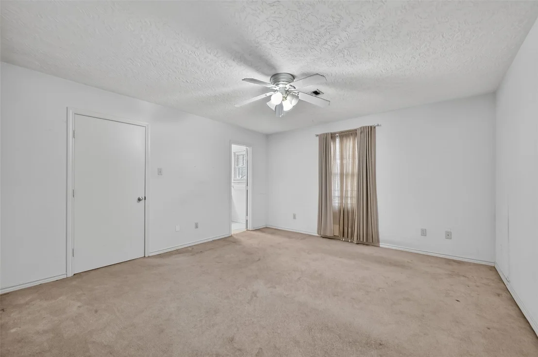 Photo of 10506 Sagebriar Drive