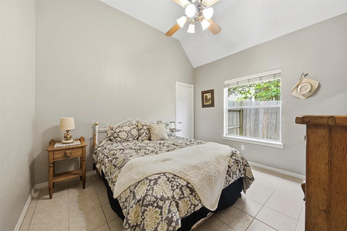 Photo of 7114 Centre Oaks Drive