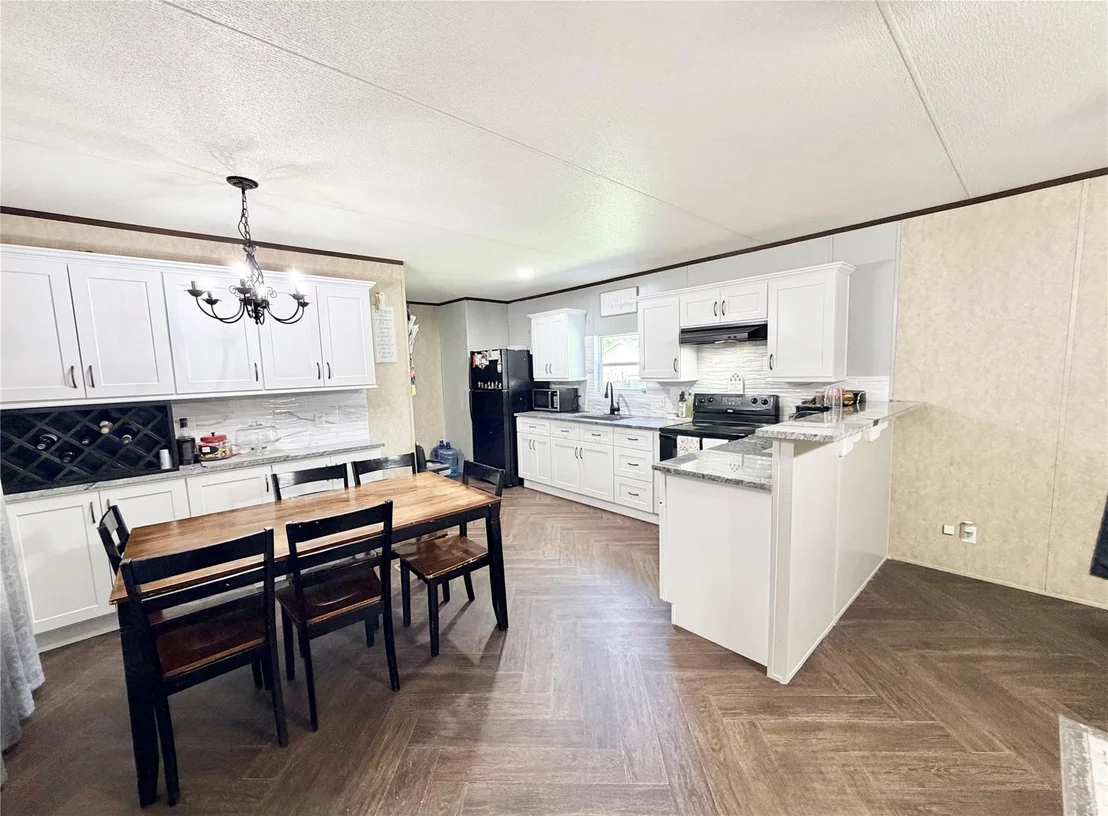 Photo of 24178 Lilac Way
