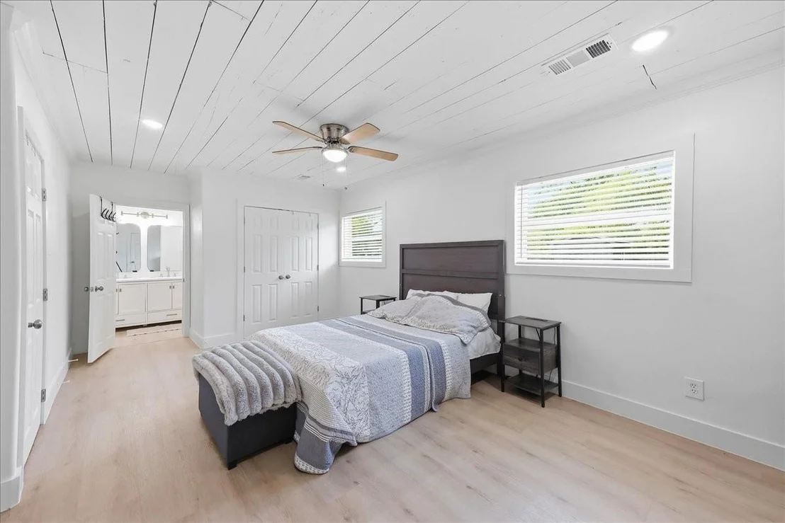 Photo of 11565 Greenway Drive