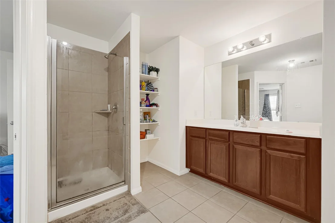 Photo of 106 Mojave Lane