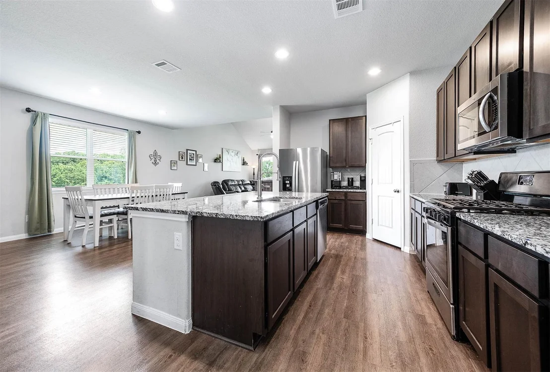 Photo of 2714 Hoffman Court