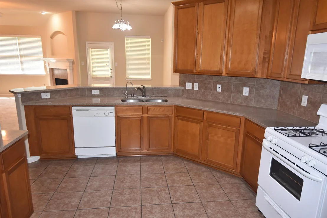 Photo of 25823 Sundrop Meadows Lane