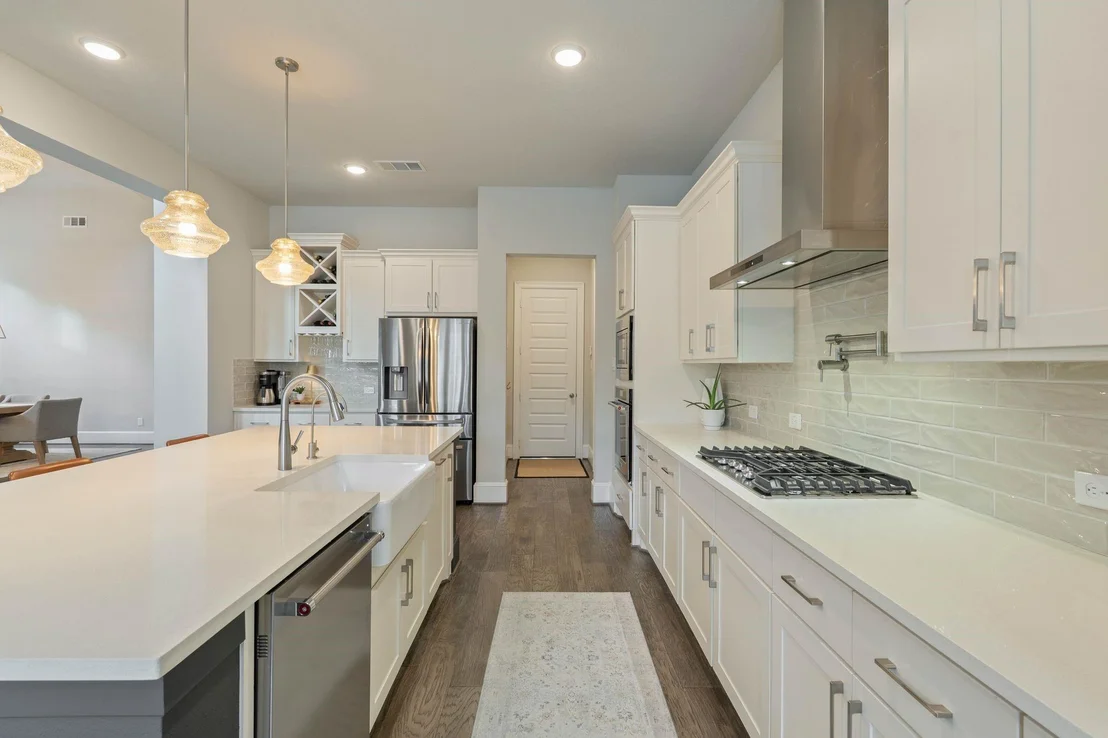 Photo of 122 N Winter Sunrise Circle
