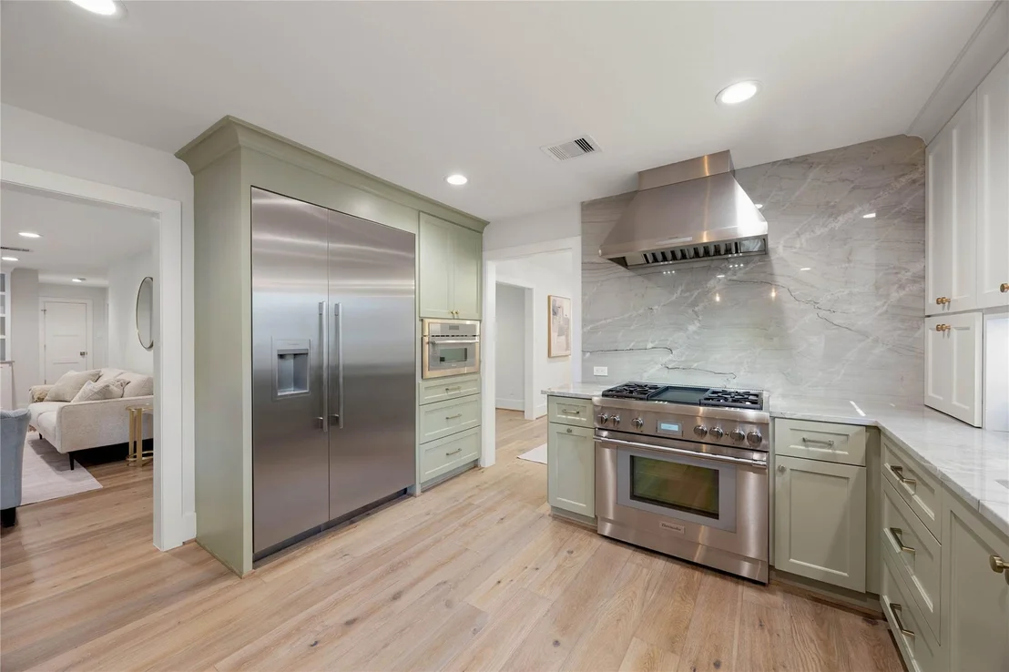 Photo of 14722 River Forest Drive