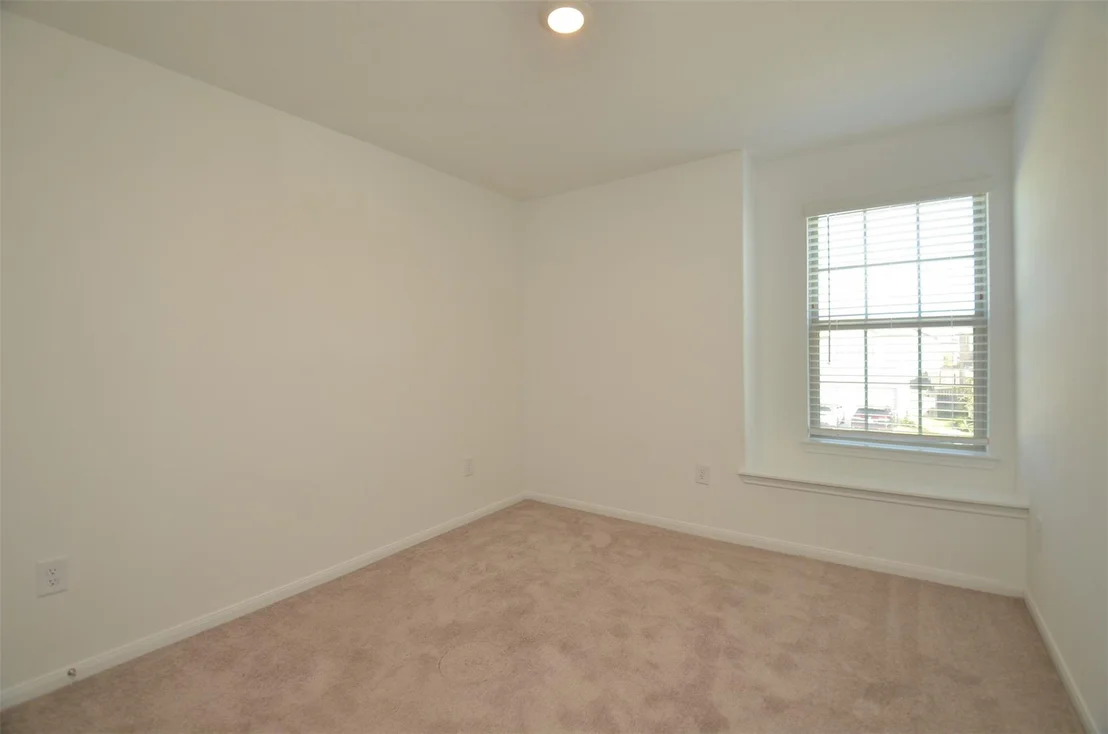 Photo of 16412 Big Hickory Dr