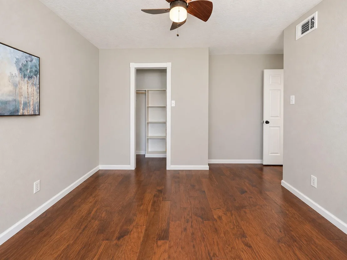 Photo of 3107 Edgewood Drive