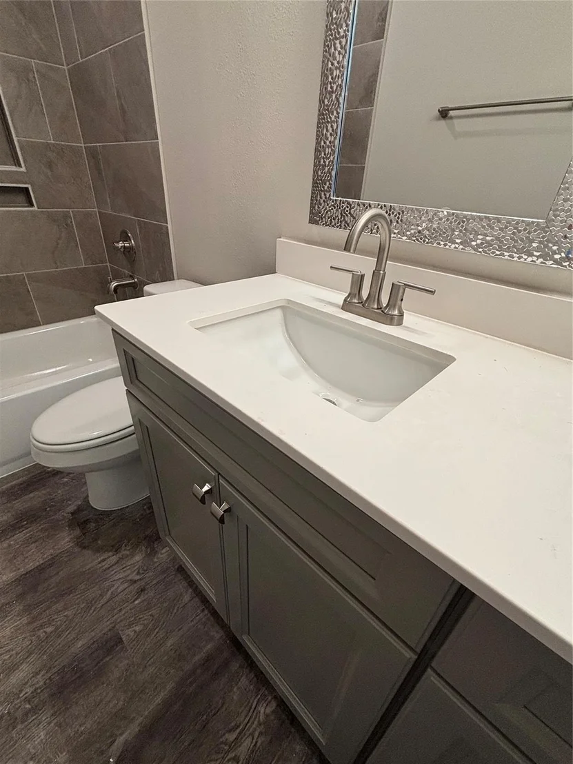Photo of 211 Bayview
