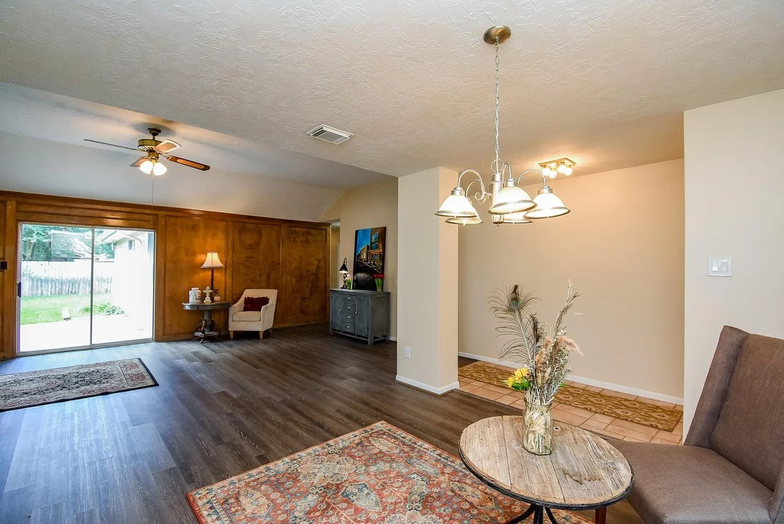 Photo of 1035 Western Meadows Drive