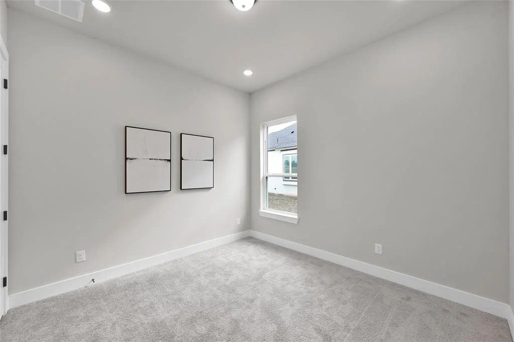 Photo of 165 Peninsula Point Drive