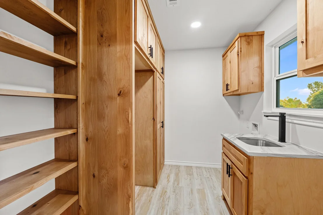 Photo of 90 Coolcrest Drive