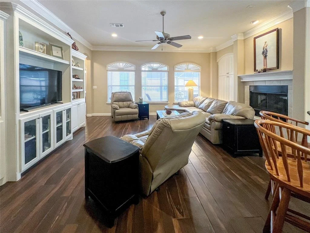 Photo of 141 Spanish Oak Circle